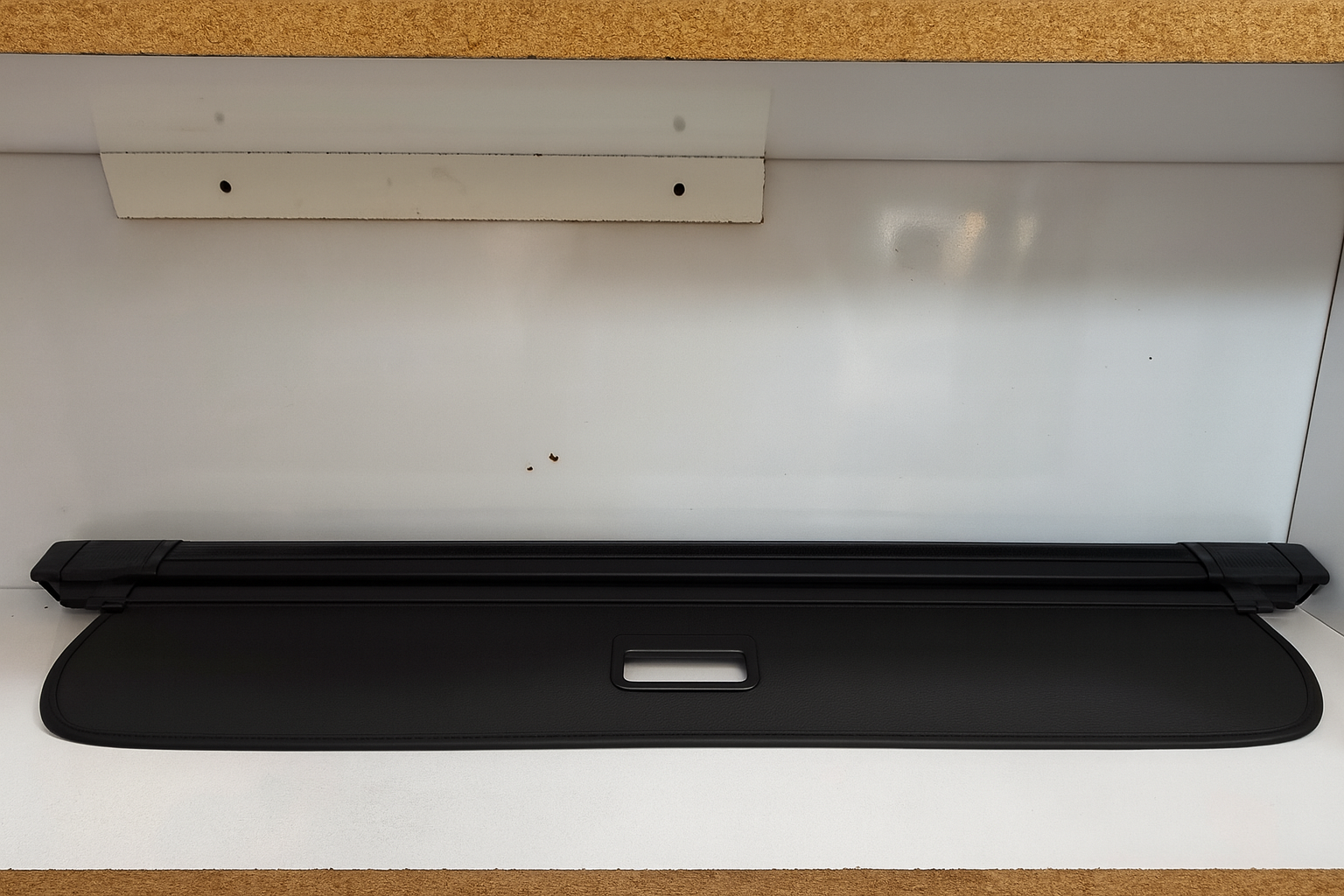 پرده عقب تویوتا کرولا کراس پرده عقب تویوتا کرولا کراس